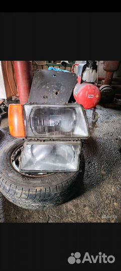 Фара audi 100 с3