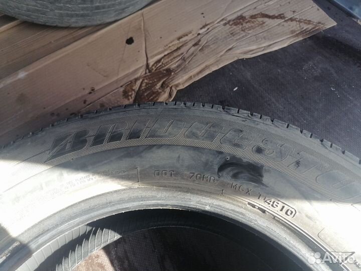 Шины 215 65 16 летние бу