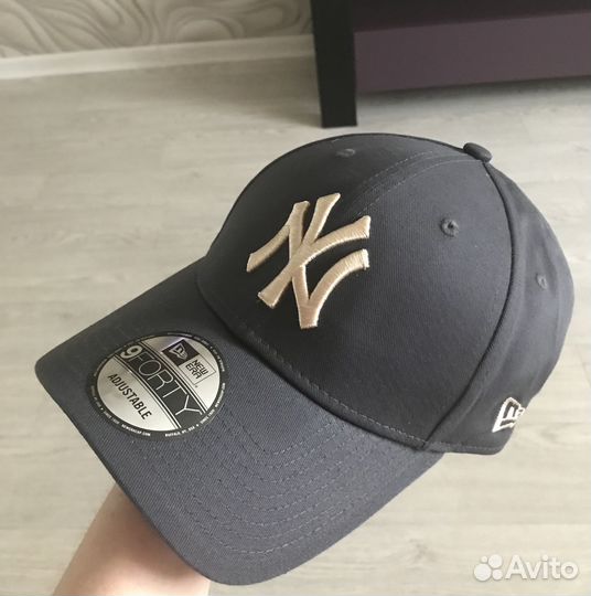 Кепка бейсболка женская новая
