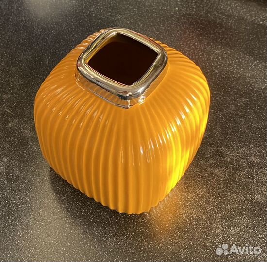 Ваза Сан-Ремо горчичная 13 см