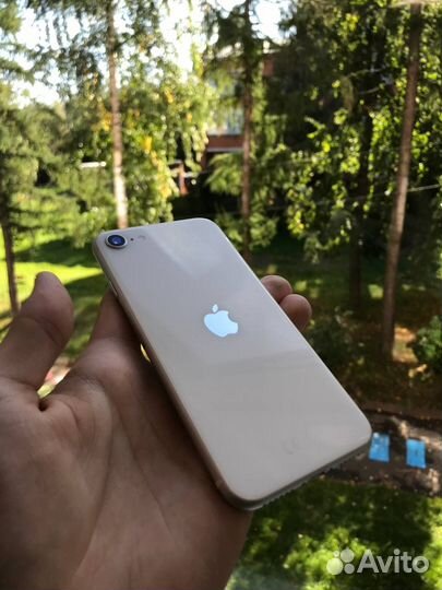 iPhone SE 2020