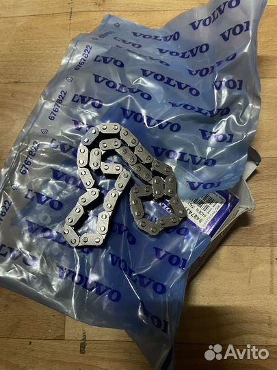 Цепь маслянного насоса Volvo S60 S80 XC60