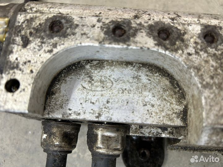 Блок клапанов пневмоподвески l405