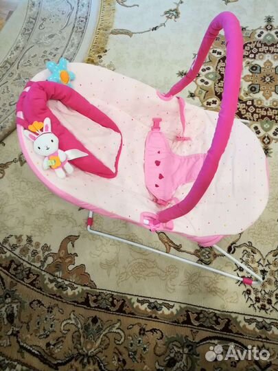 Шезлонг детский