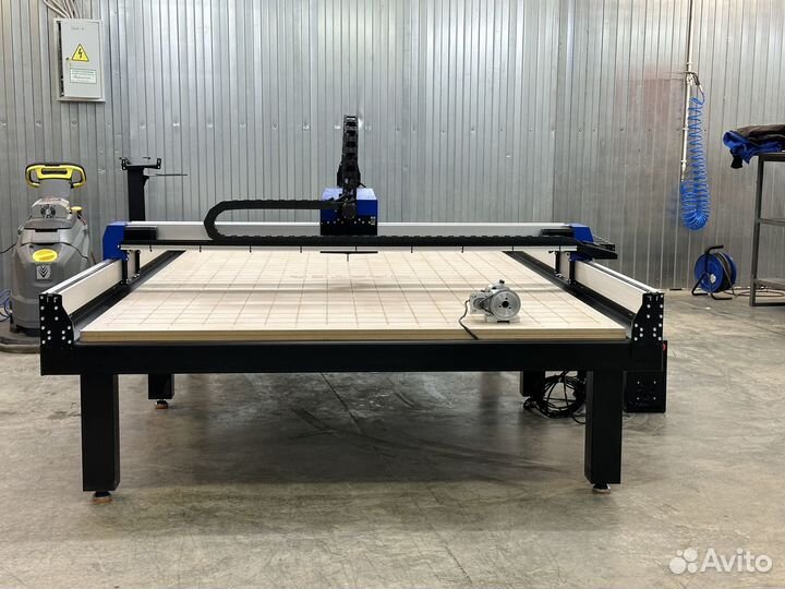 Фрезерный станок с чпу Master 2515 servo PRO