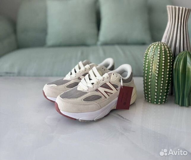 Кроссовки loro piana x new balance 990v6