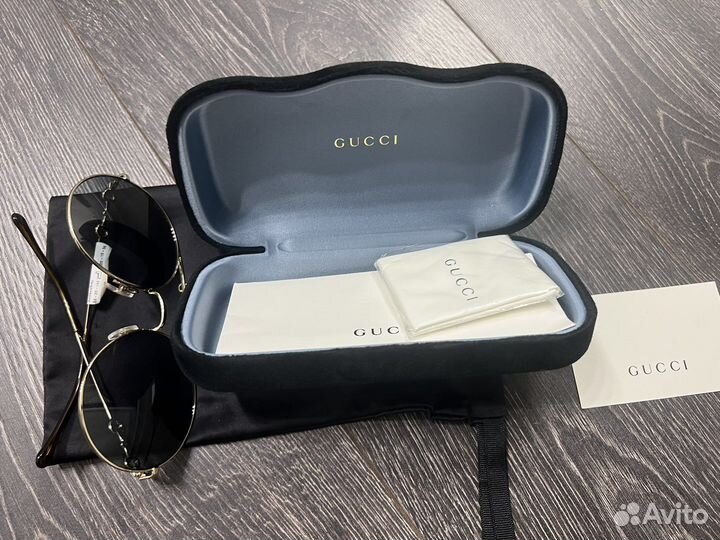 Солнечные очки gucci