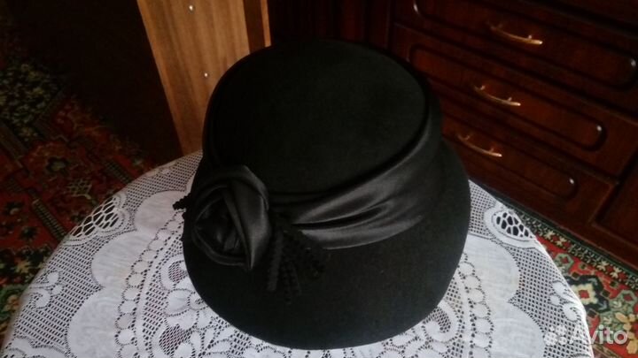 Шляпка женская фетровая