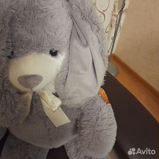 Мягкая игрушка-заяц