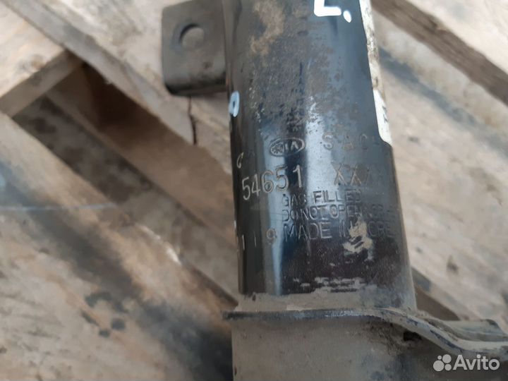 Амортизатор передний левый Киа Оптима 3