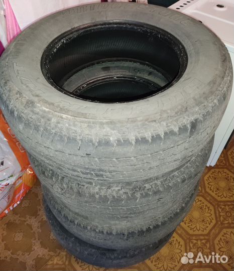 Bridgestone Dueler H/T 265/65 R17