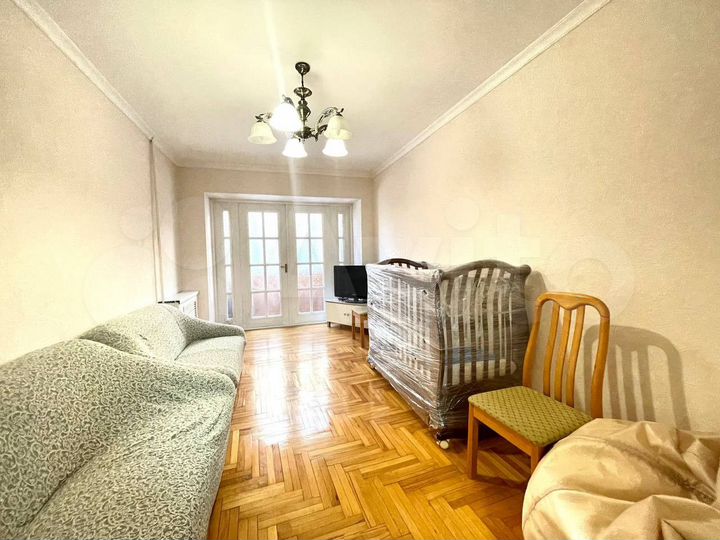 3-к. квартира, 72 м², 1/5 эт.