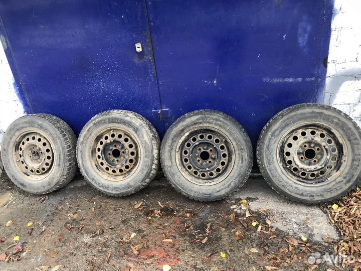 Зимняя резина на дисках r15