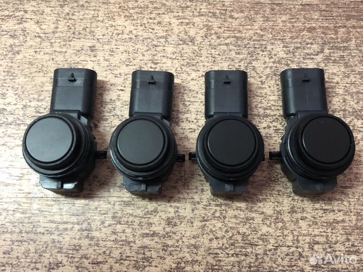 Датчик парковки Mercedes 0009050342