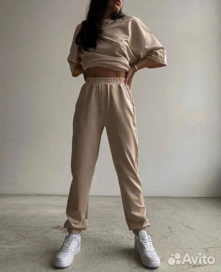 Костюм спортивный женский