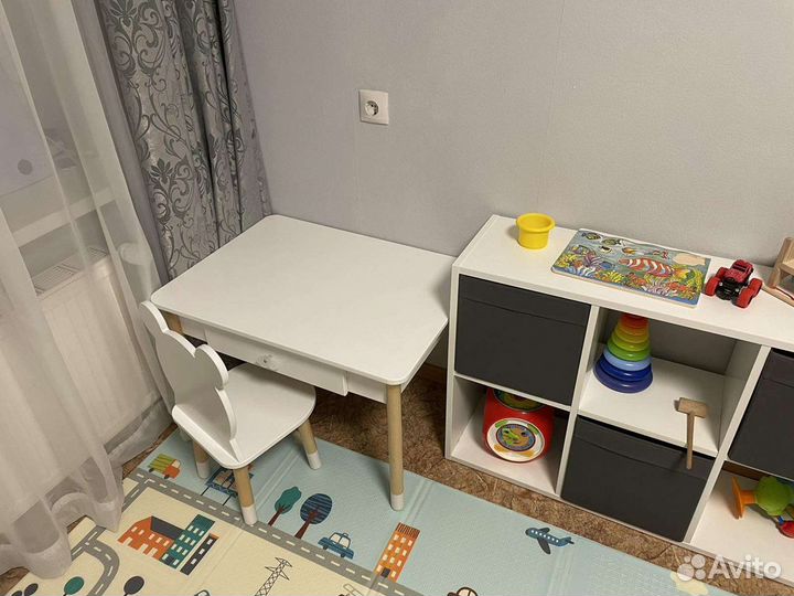 Стол и стул детский