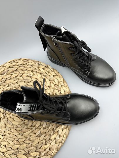 Ботинки демисезон(для девочки),новые,р.35,37