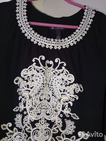 Туника р L чёрного цвета с вышивкой INC