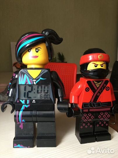 Lego фонарь и будильник