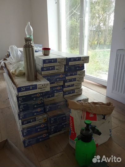 Оклейка обоев