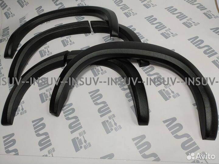 Расширители арок на Шевроле Нива 2123 круглые