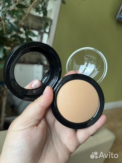 Пудра mac mineralize medium tan