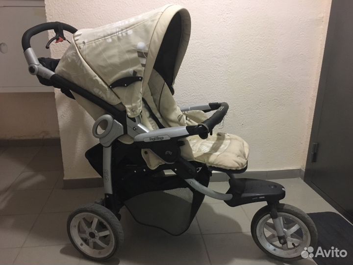 Коляска 3 в 1 (пег перего- люлька, прогулочная, ав