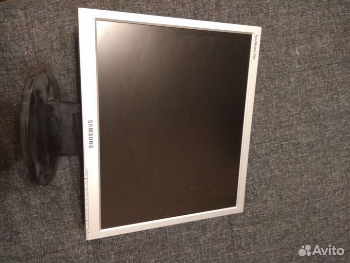 Монитор Samsung 17 дюймов