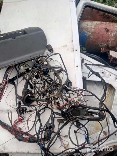 Проводка Мерседес Т 1 208,308