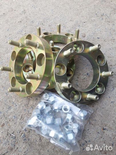 Колесные стальные проставки на УАЗ, оцинк.30 мм