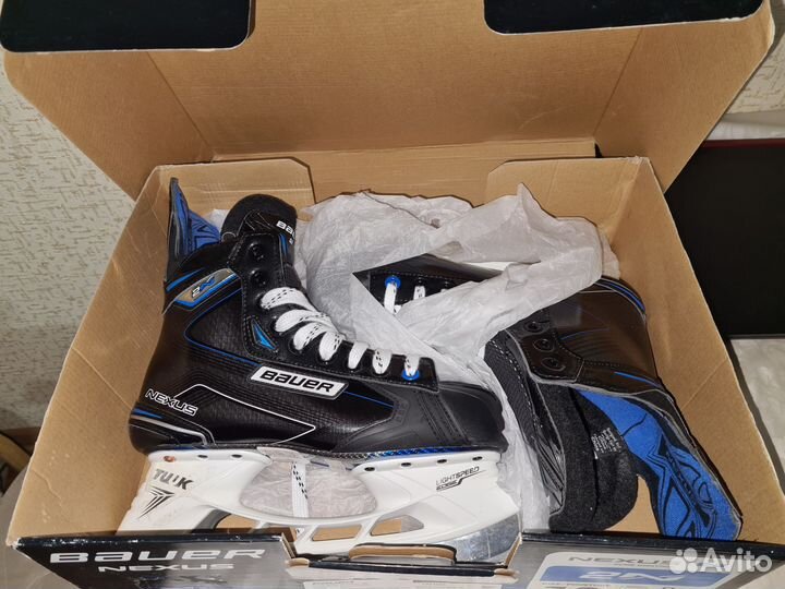 Хоккейные коньки bauer