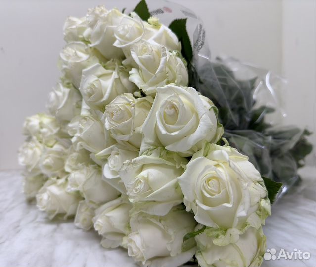 Розы и букеты из роз с доставкой