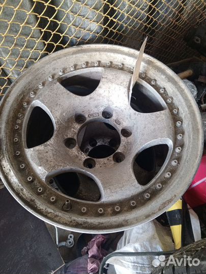 Продам литые диски 15 есть одиночки 16