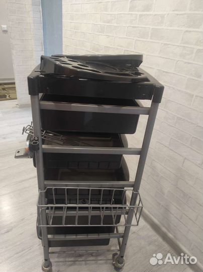 Тележка парикмахерская бу