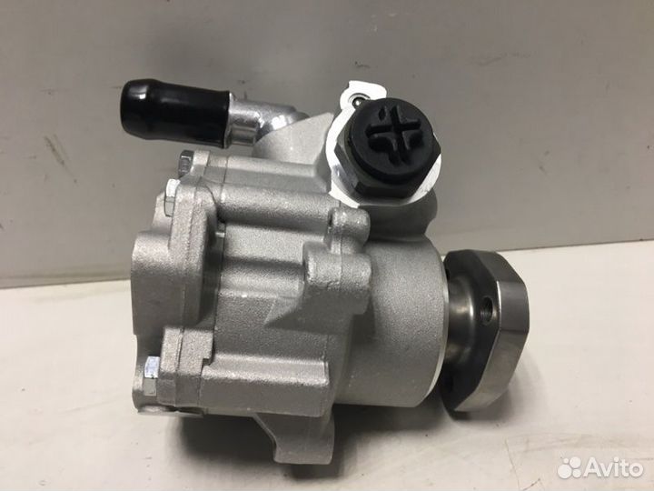 Насос гидроусилителя Volkswagen Passat B3