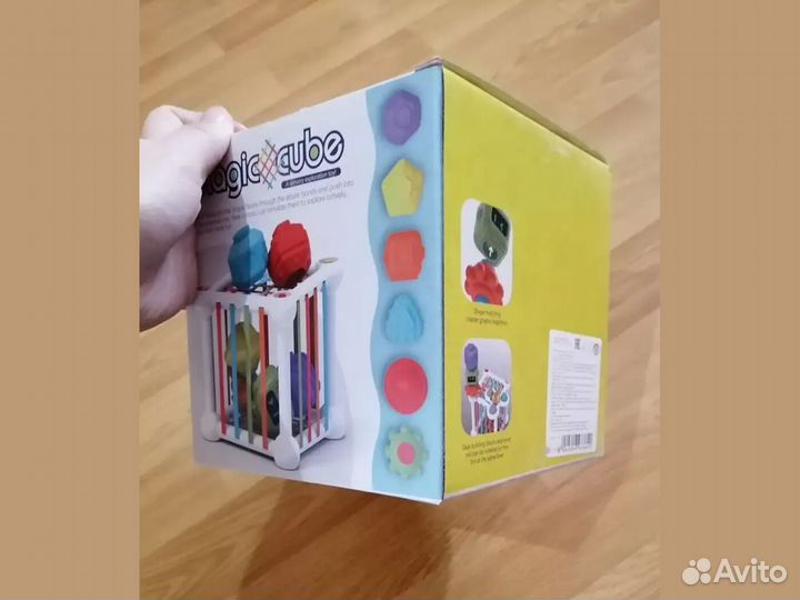 Сортер монтессори - куб с резинками