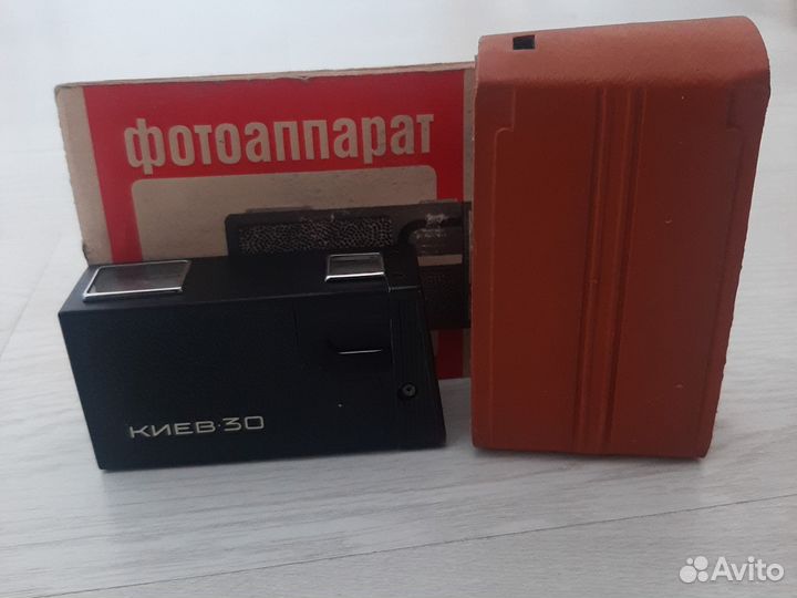 Плёночный фотоаппарат