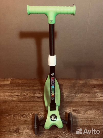 Самокат детский трехколесный