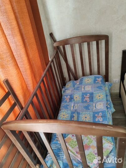 Детская кроватка
