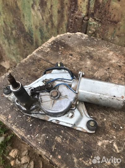 Моторчик дворников задний