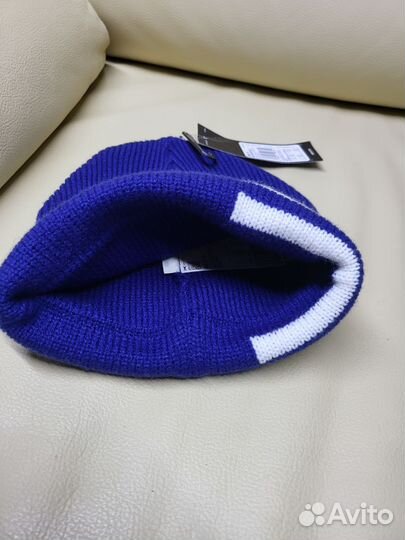 Детская новая шапка Adidas