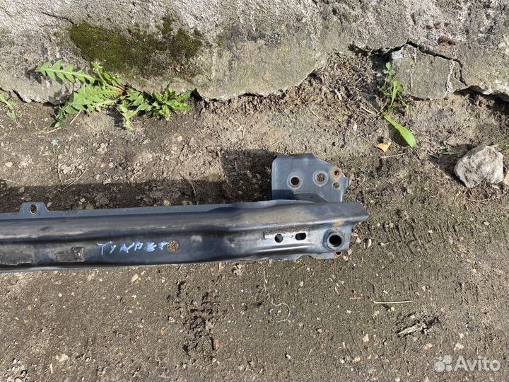 Усилитель переднего бампера Volkswagen Touareg