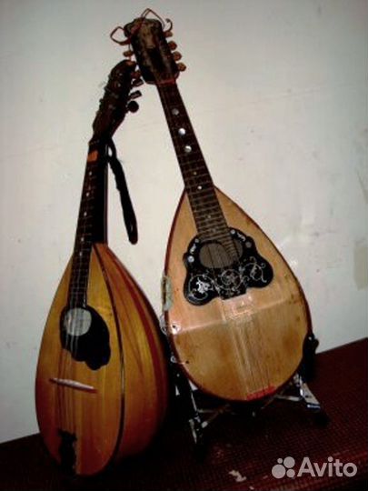 Мандолины 2 шт Россия, Италия