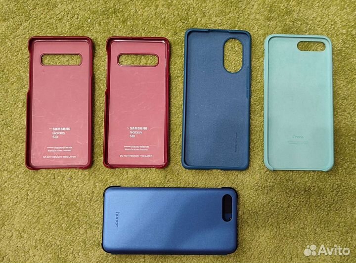 Чехлы на телефон