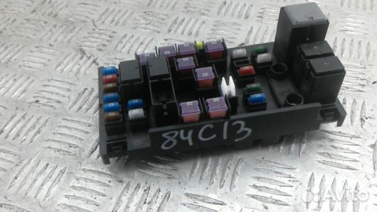 Блок предохранителей subaru forester 3 (84C13M101)