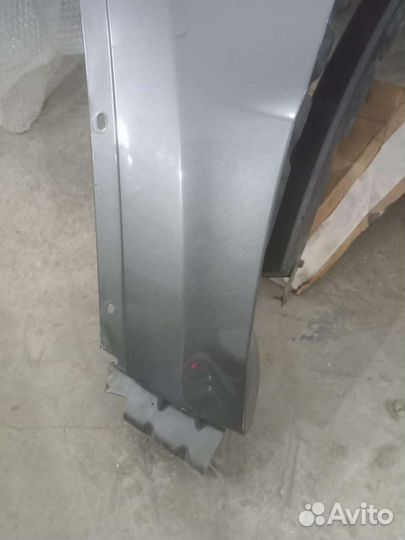 Крыло левое Jeep grand Cherokee 2012гв