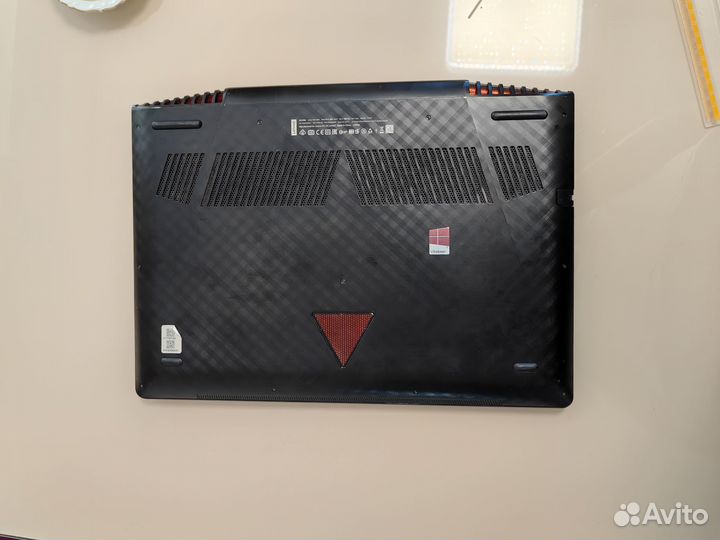 Игровой ноутбук Lenovo Legion Y720-15IKB i7 7700HQ