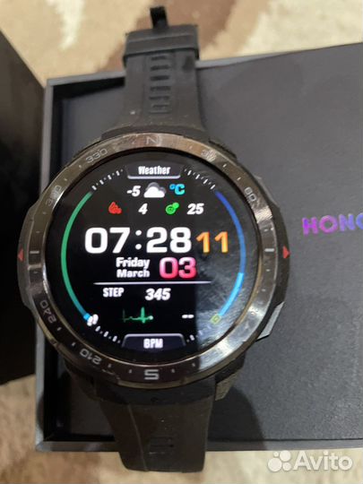 Часы Honor