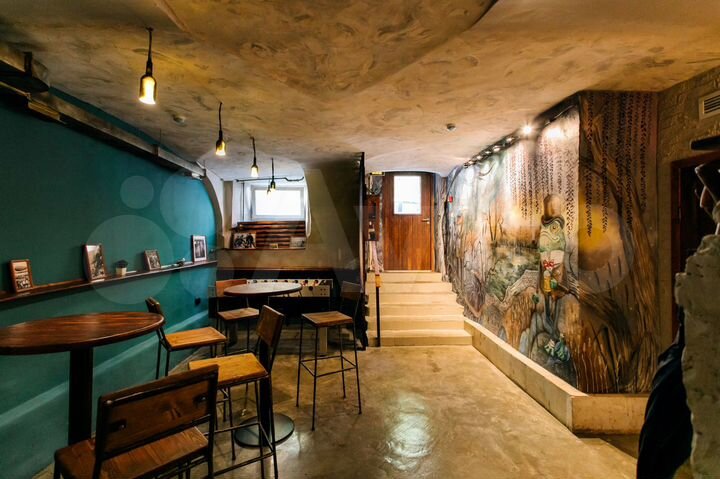 Бар с помещением 86 м²