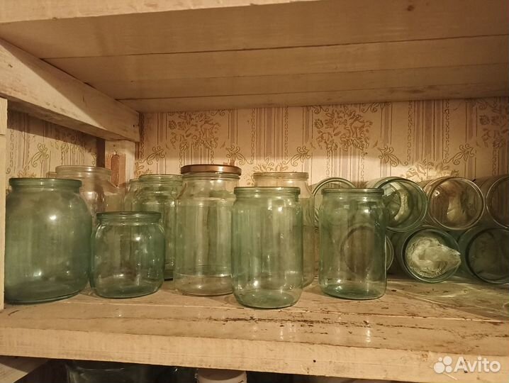 Банки стеклянные, цены разные, уточнять